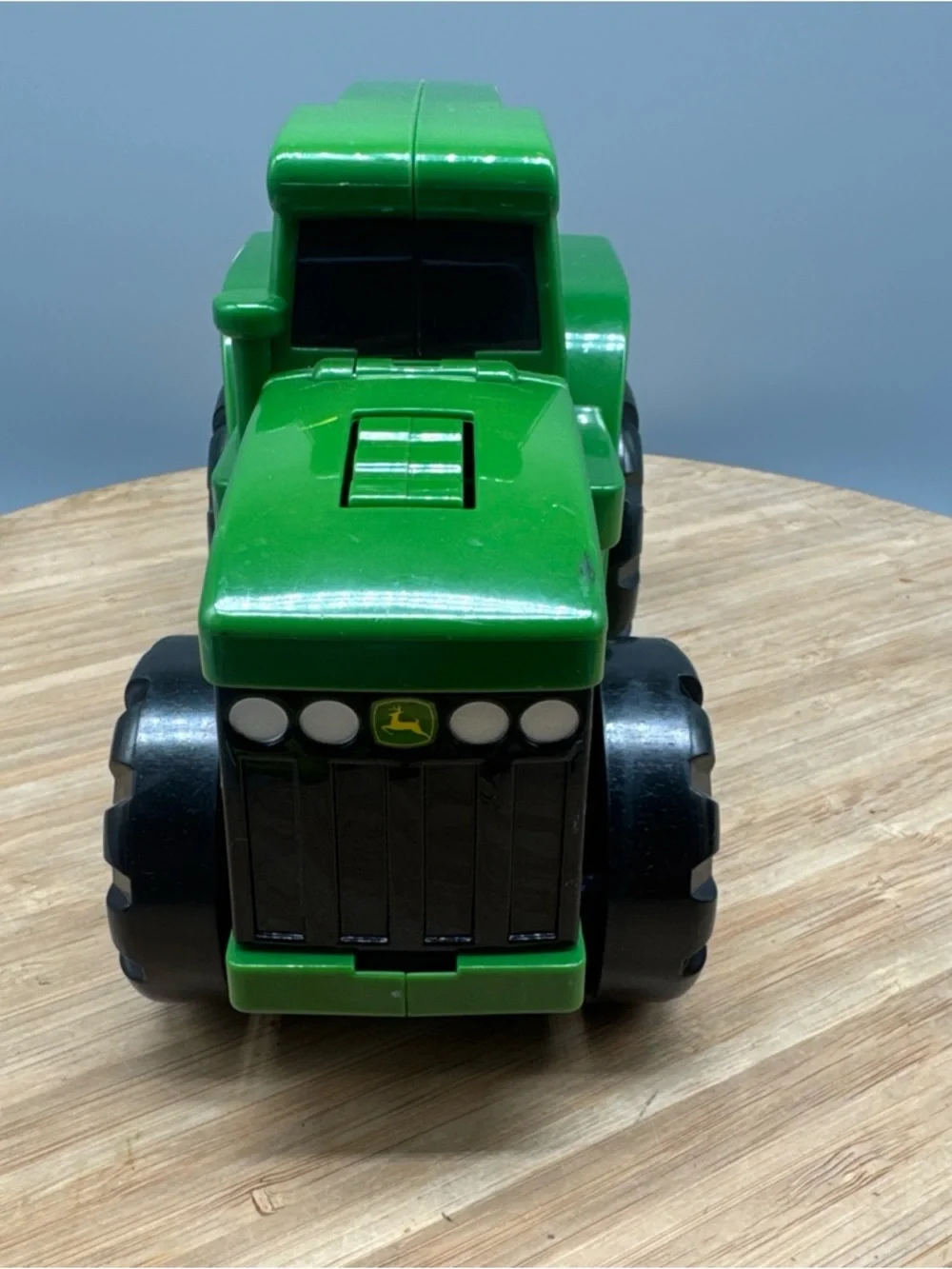 John Deere Green Tractor Kids Toy Flashlight‎ By Learning Curve Sound & Lights.